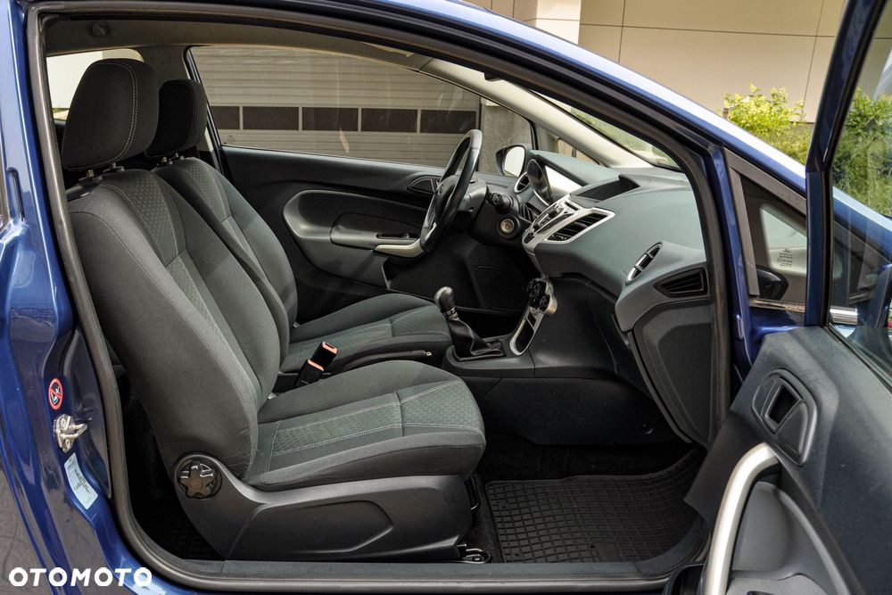 Ford Fiesta - 11