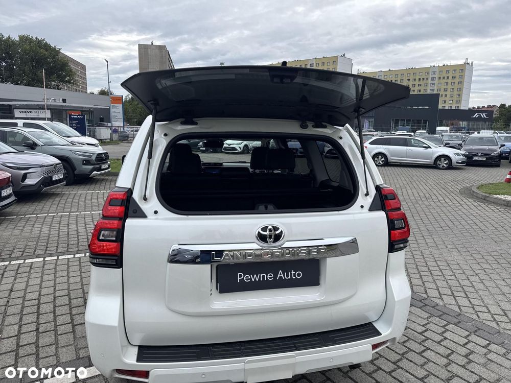 Toyota Land Cruiser LC 2.8 D-4D Invincible - 12