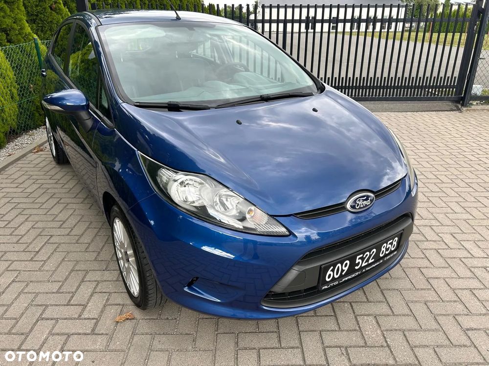 Ford Fiesta 1.25 Ambiente - 23