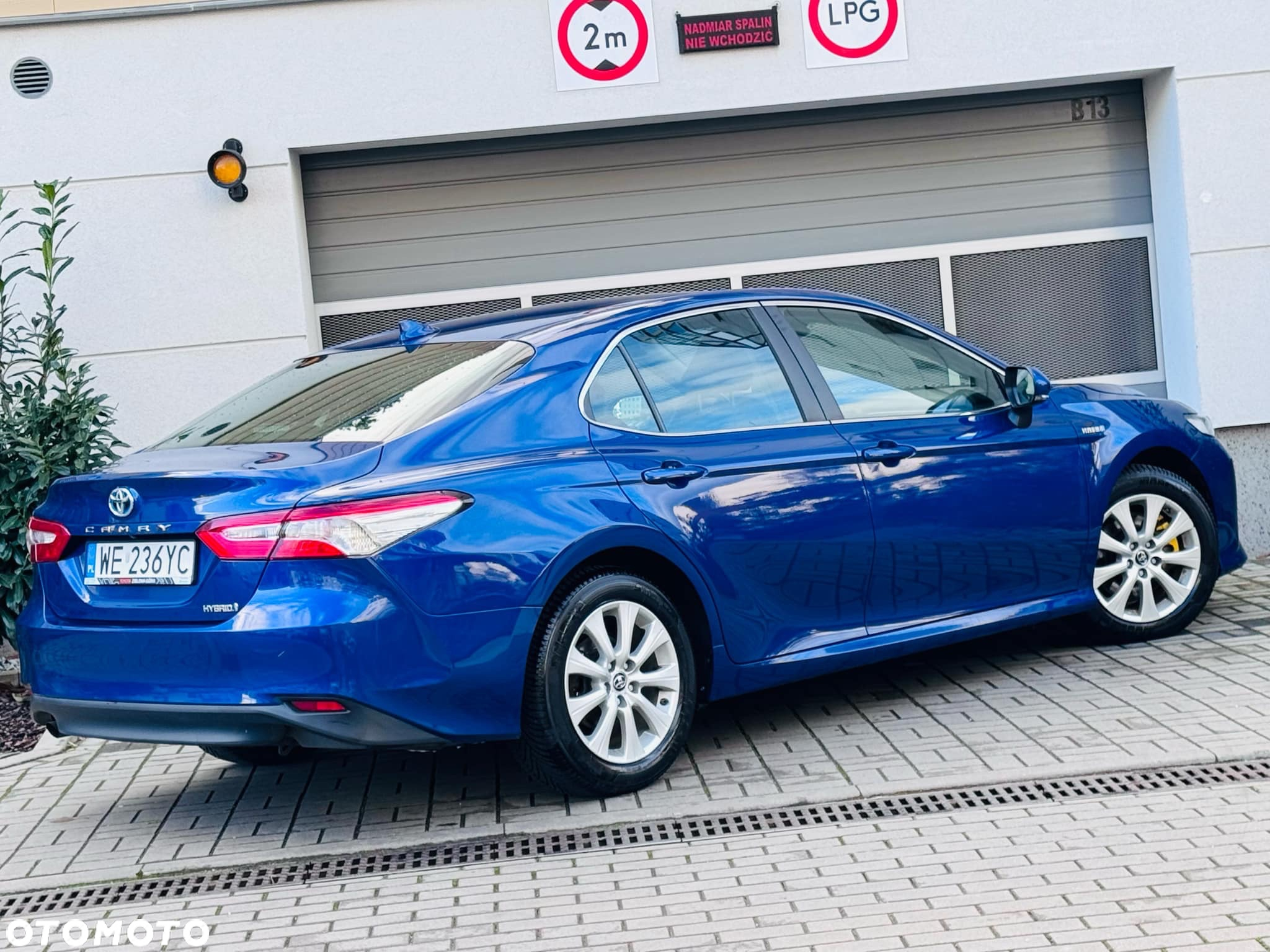 Toyota Camry 2.5 Hybrid Comfort CVT - 15