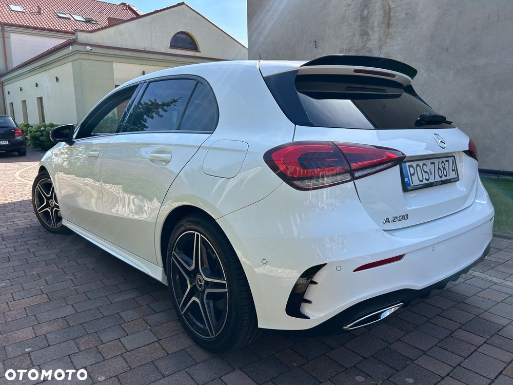 Mercedes-Benz Klasa A 200 AMG Line 7G-DCT - 3