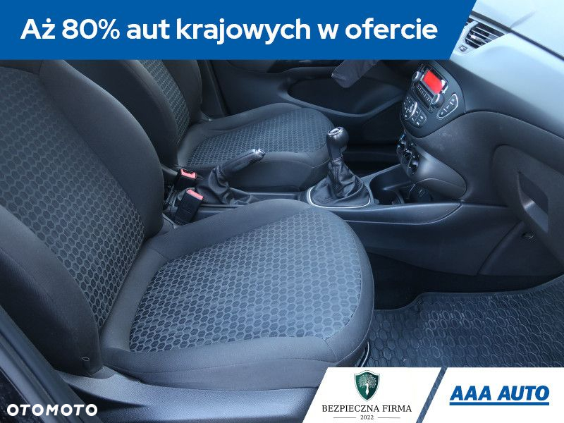 Opel Corsa - 10