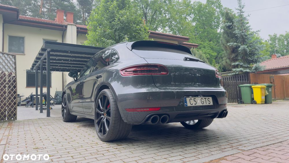 Porsche Macan - 34
