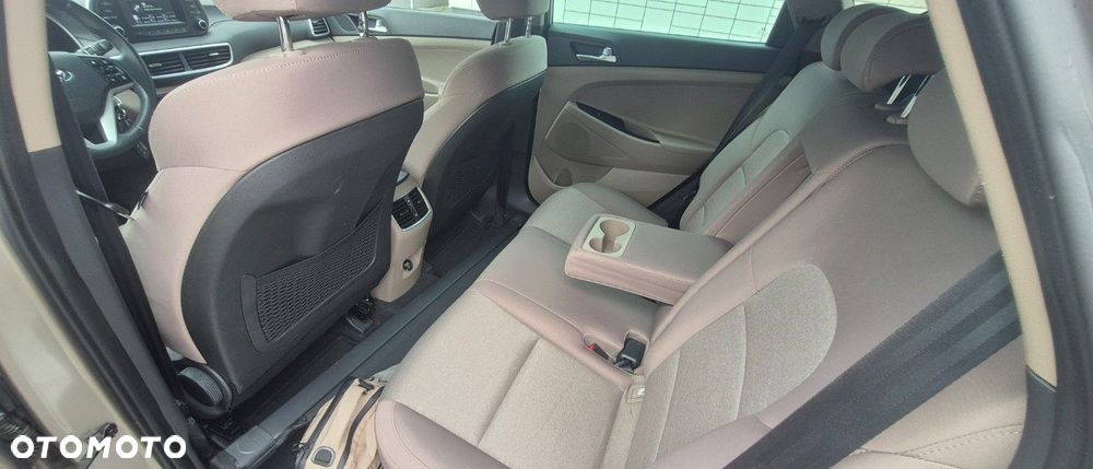 Hyundai Tucson 1.6 GDi 2WD Trend - 11