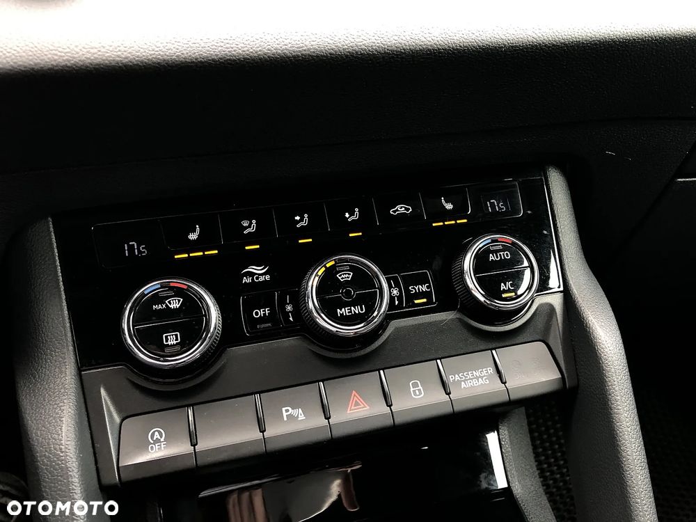 Skoda Karoq 1.5 TSI ACT 4x2 Sportline DSG - 19