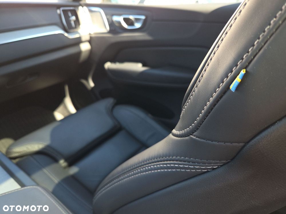 Volvo XC 60 - 26