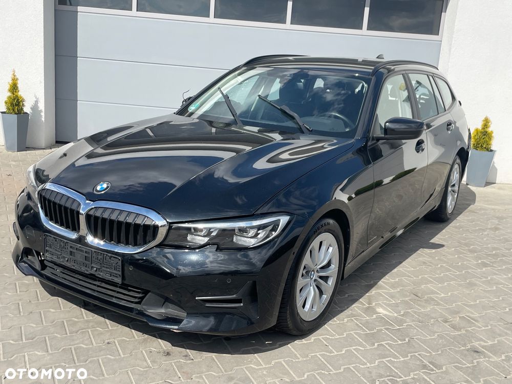 BMW Seria 3 320d Sport Line Shadow - 1