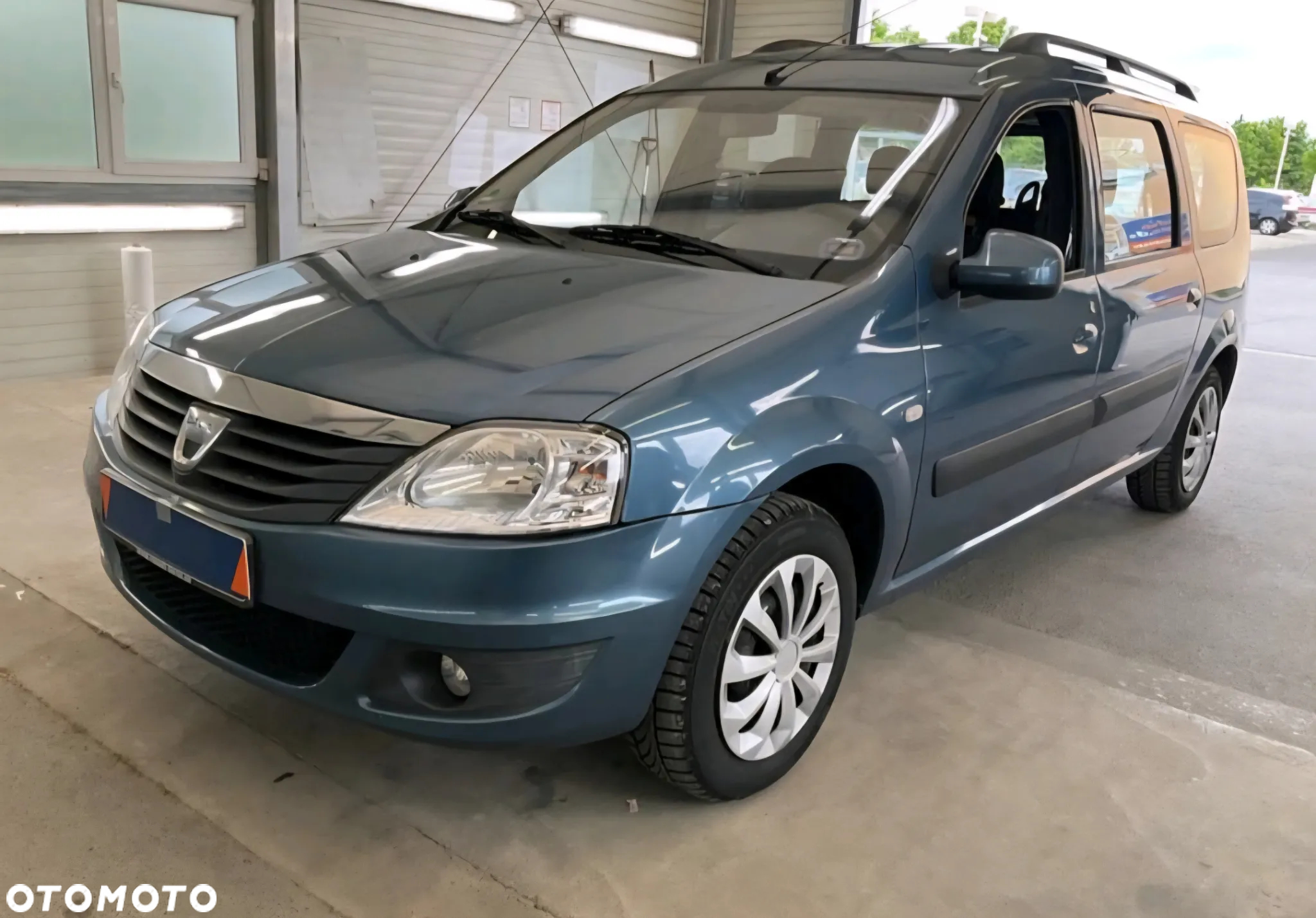 Dacia Logan MCV 1.6 Laureate - 8