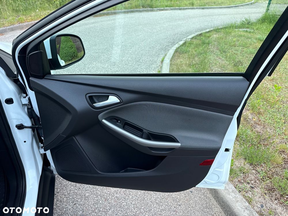 Ford Focus 1.6 TDCi Edition - 17