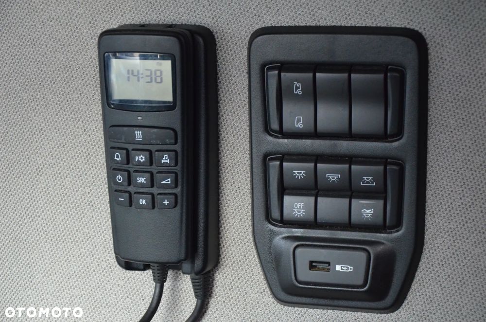 Scania S 450 / 2022r / ACC / KLIMA P.  / LED / NAVI  / DE 5621 - 17