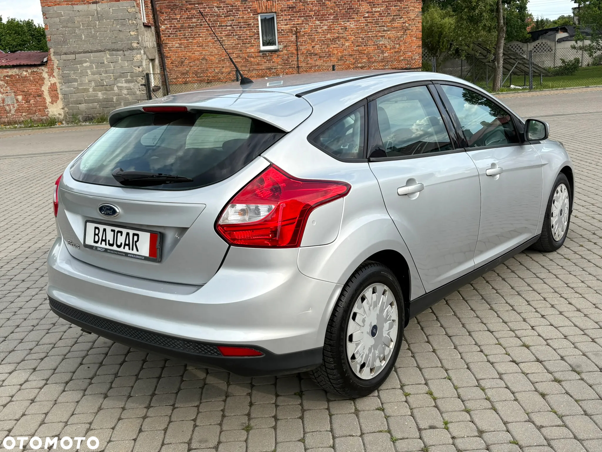 Ford Focus 1.6 TDCi ECOnetic 99g Start-Stopp-System SYNC Edition - 6