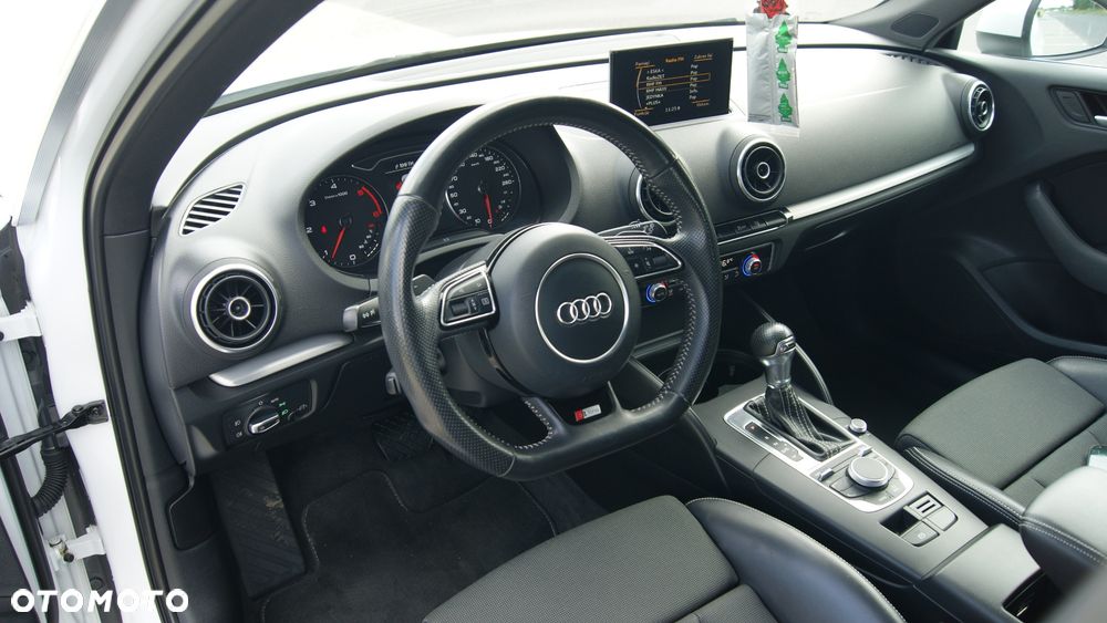 Audi A3 Sportback - 10