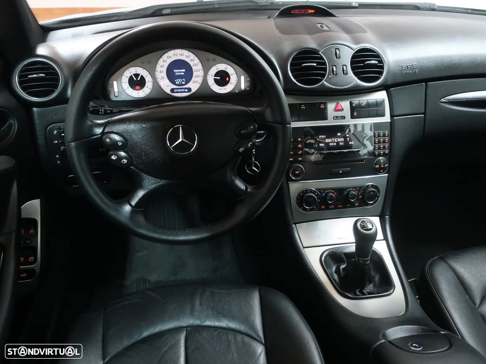 Mercedes-Benz CLK 220 CDi Avantgarde - 18