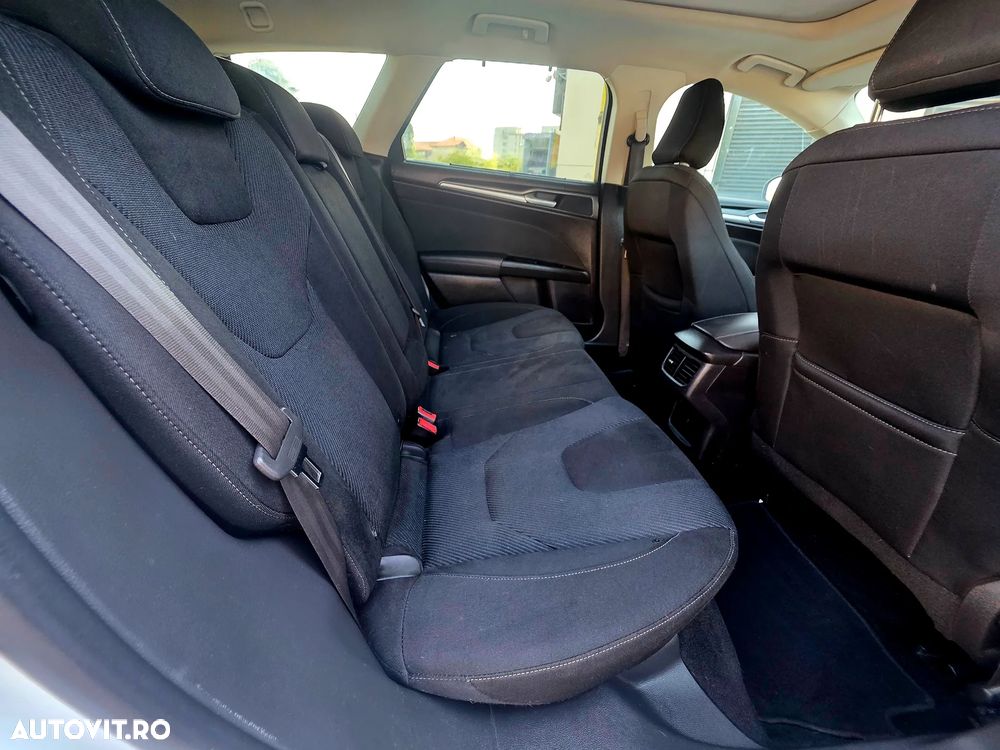 Ford Mondeo 2.0 TDCI Business - 8