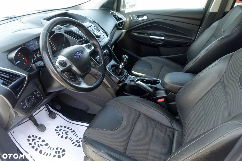 Ford Kuga 2.0 TDCi 4WD Titanium - 11