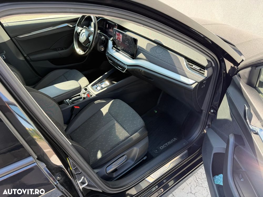 Skoda Octavia 2.0 TDI DSG 4X4 Style - 24