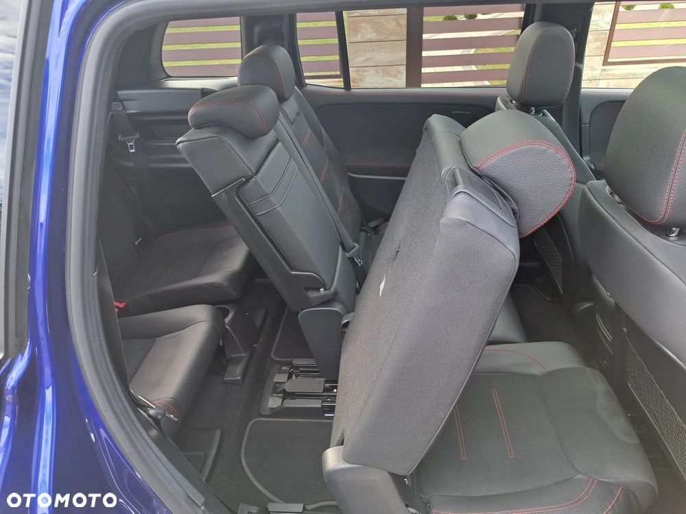 Mercedes-Benz GLB 200 7G-DCT AMG Line - 12