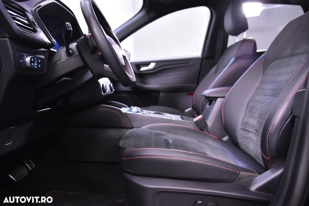 Ford Kuga - 23