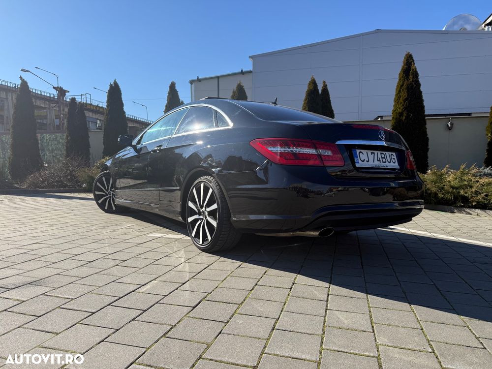 Mercedes-Benz E - 23