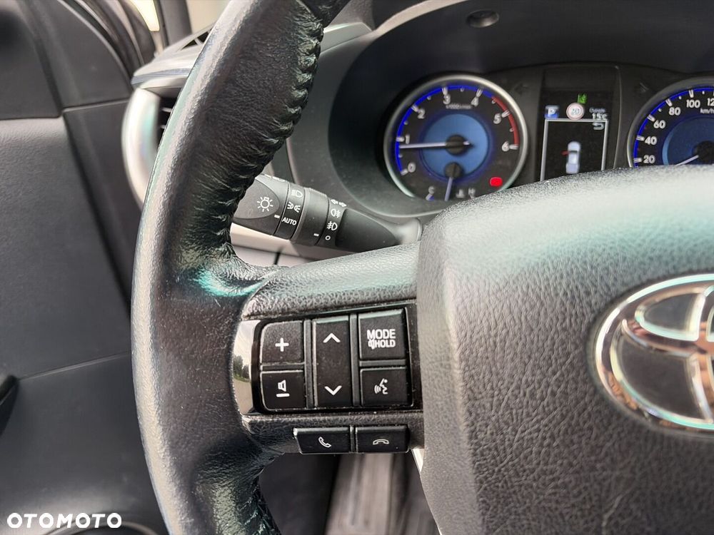 Toyota Hilux 2.4 D-4D Double Cab SR5 4x4 - 20