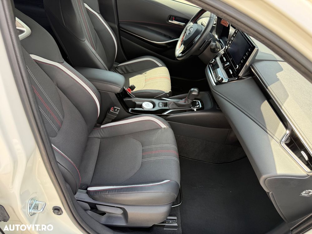 Toyota Corolla - 7