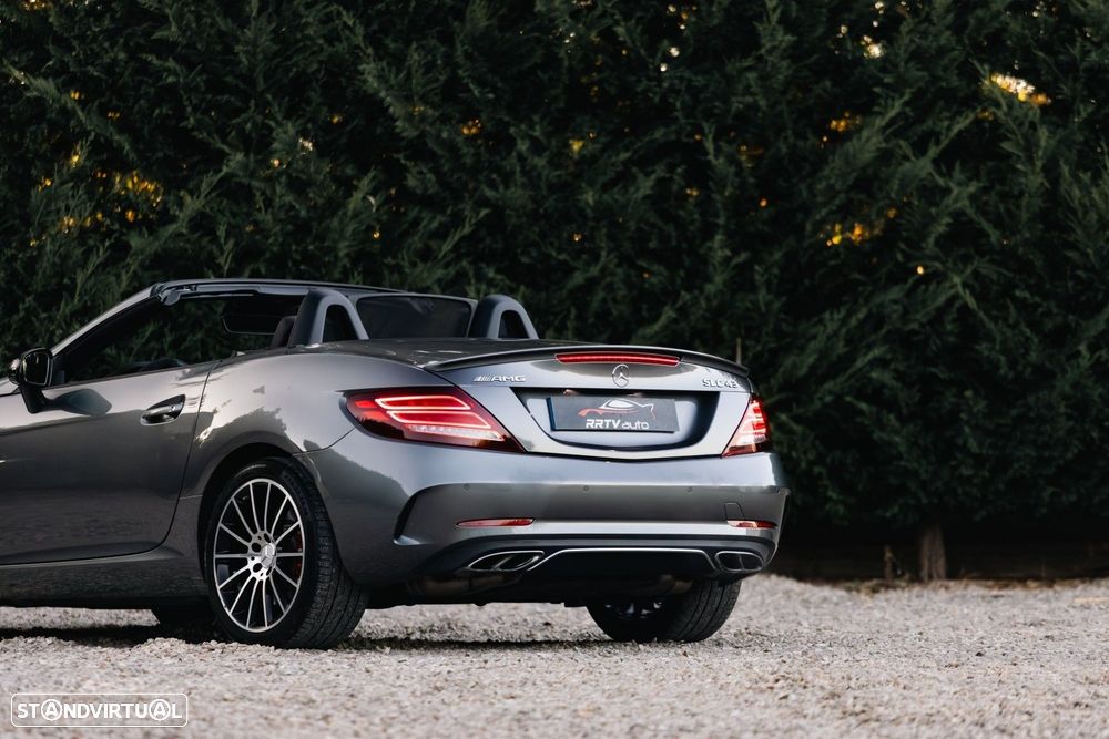 Mercedes-Benz SLC 43 AMG Standard - 27