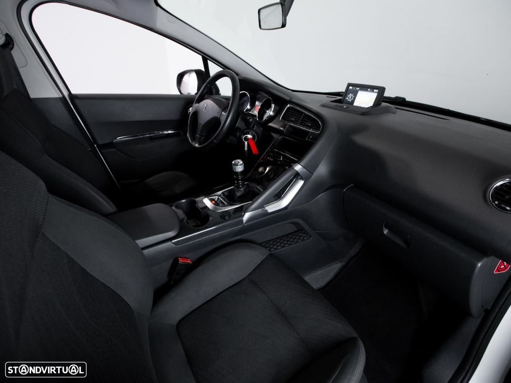 Peugeot 3008 1.6 HDi Access - 8