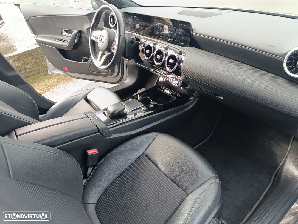 Mercedes-Benz CLA 250 e Style Plus - 12