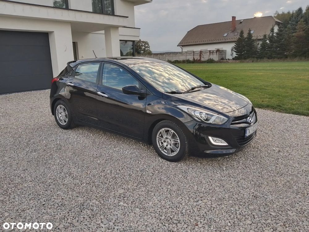 Hyundai i30 1.4 CRDi Comfort - 27