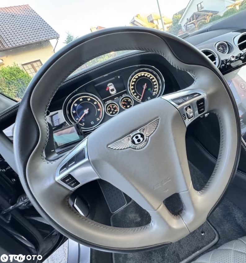Bentley Continental GT Speed - 29