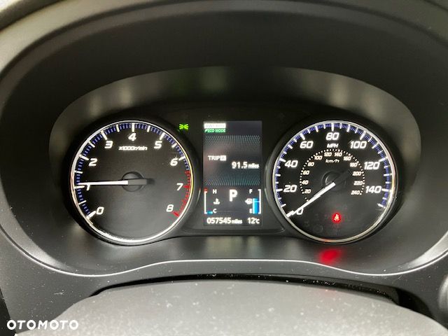 Mitsubishi Outlander 2.4 Instyle NAVI EU5 CVT - 3