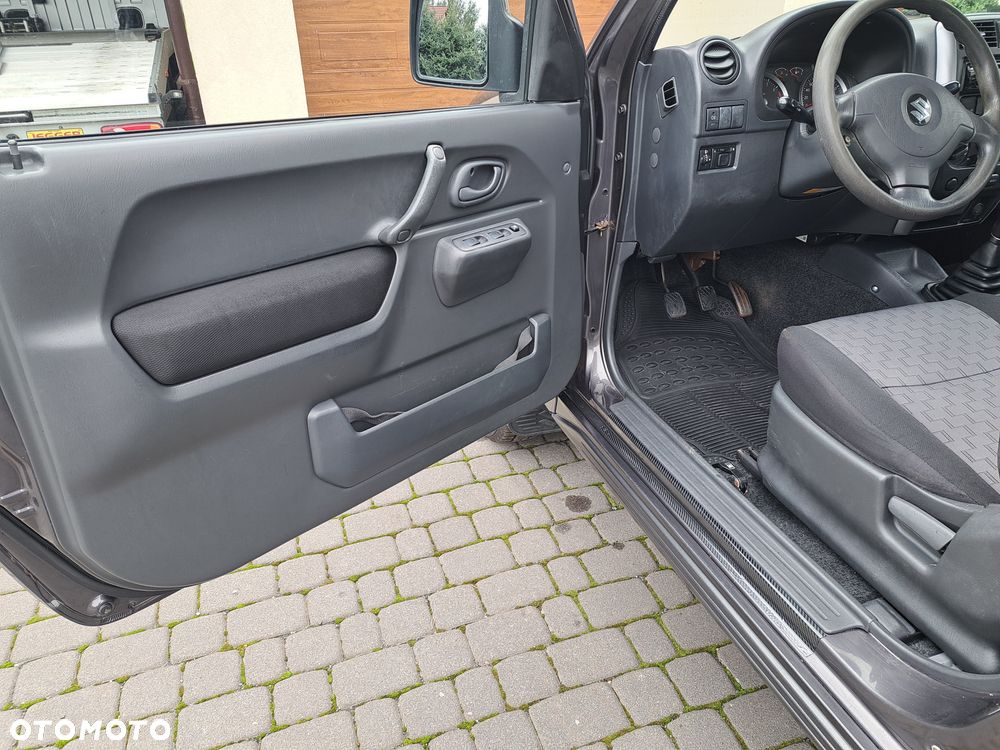 Suzuki Jimny - 22