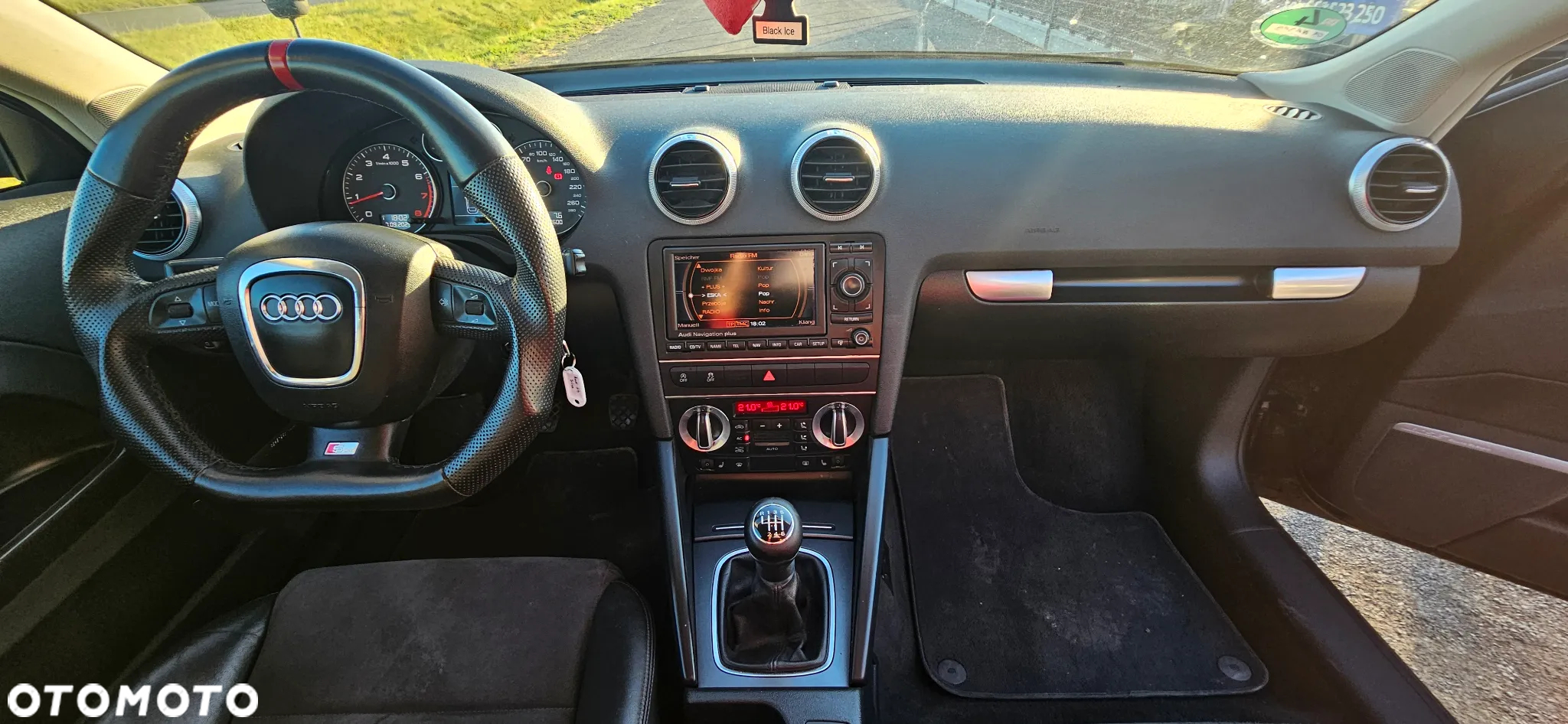 Audi A3 1.2 TFSI S line Sportpaket - 16