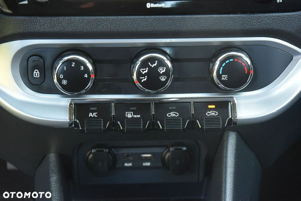Kia Rio 1.2 Attract - 26