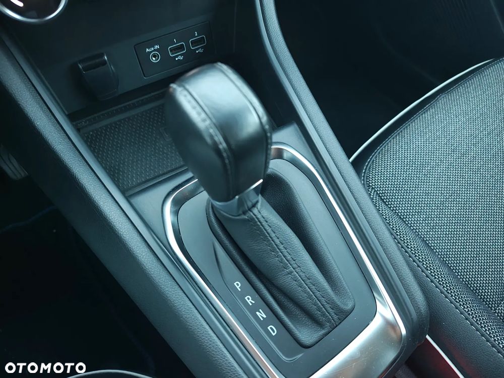 Renault Captur 1.3 TCe mHEV Techno EDC - 12