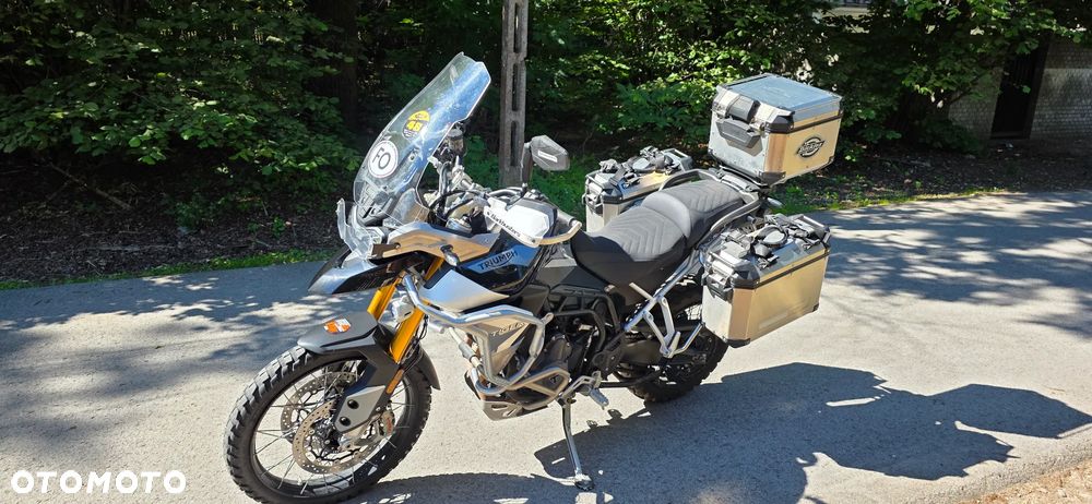 Triumph Tiger - 9