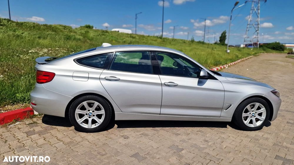 BMW Seria 3 320d Aut. Sport Line - 4