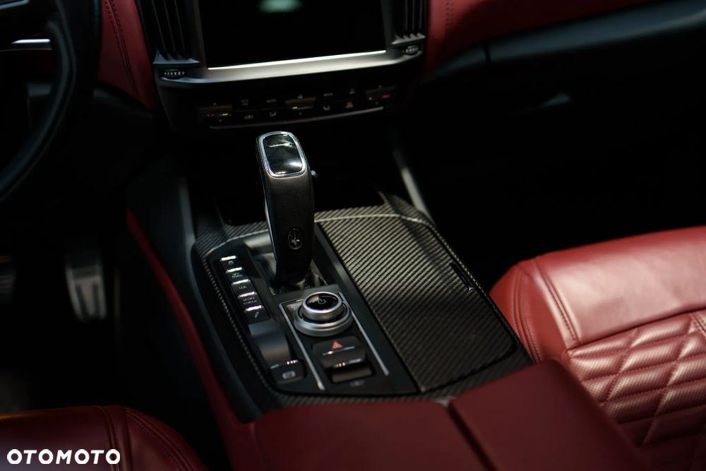 Maserati Levante Trofeo Q4 - 13