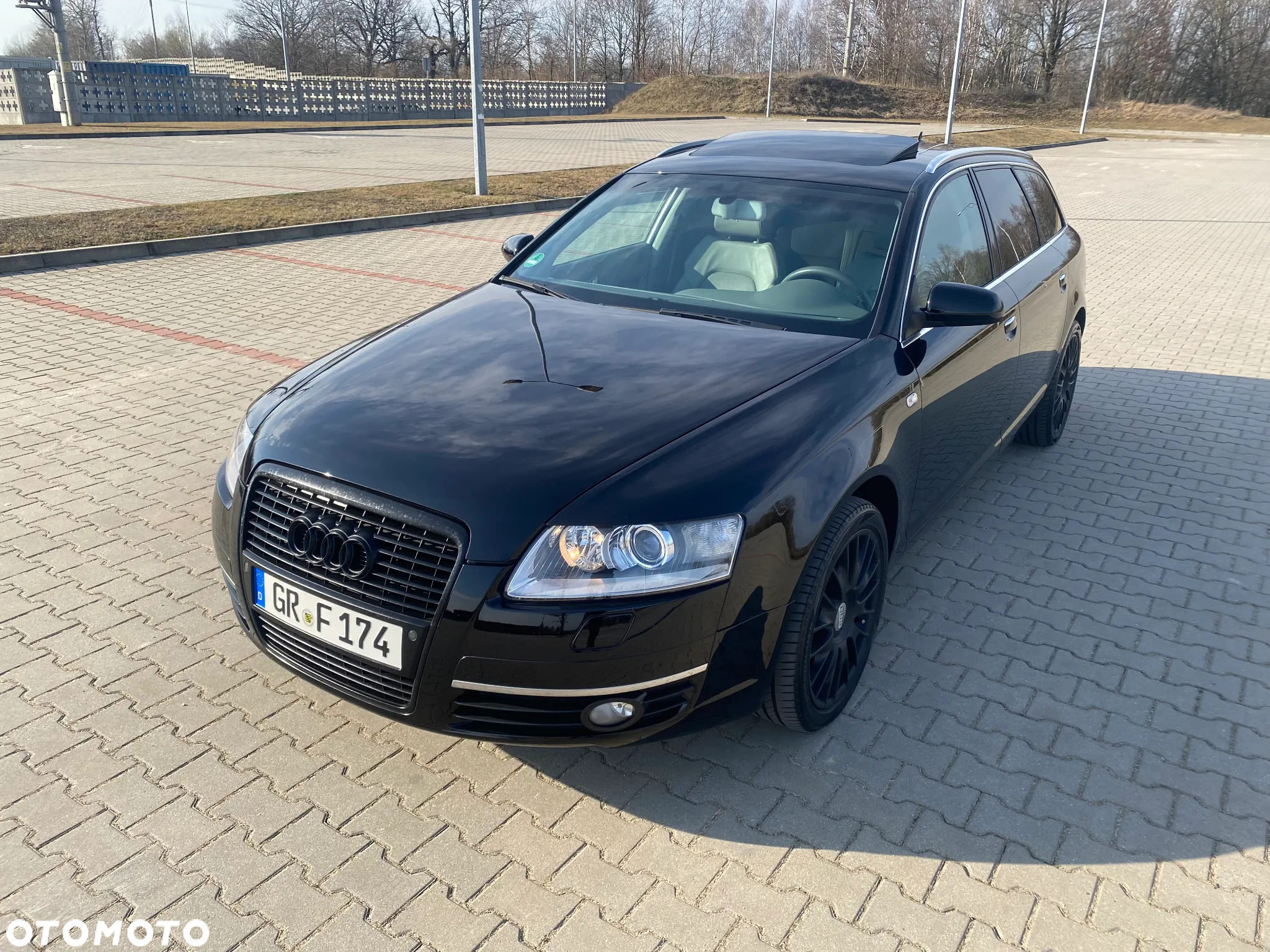 Audi A6 Avant 2.4 - 5