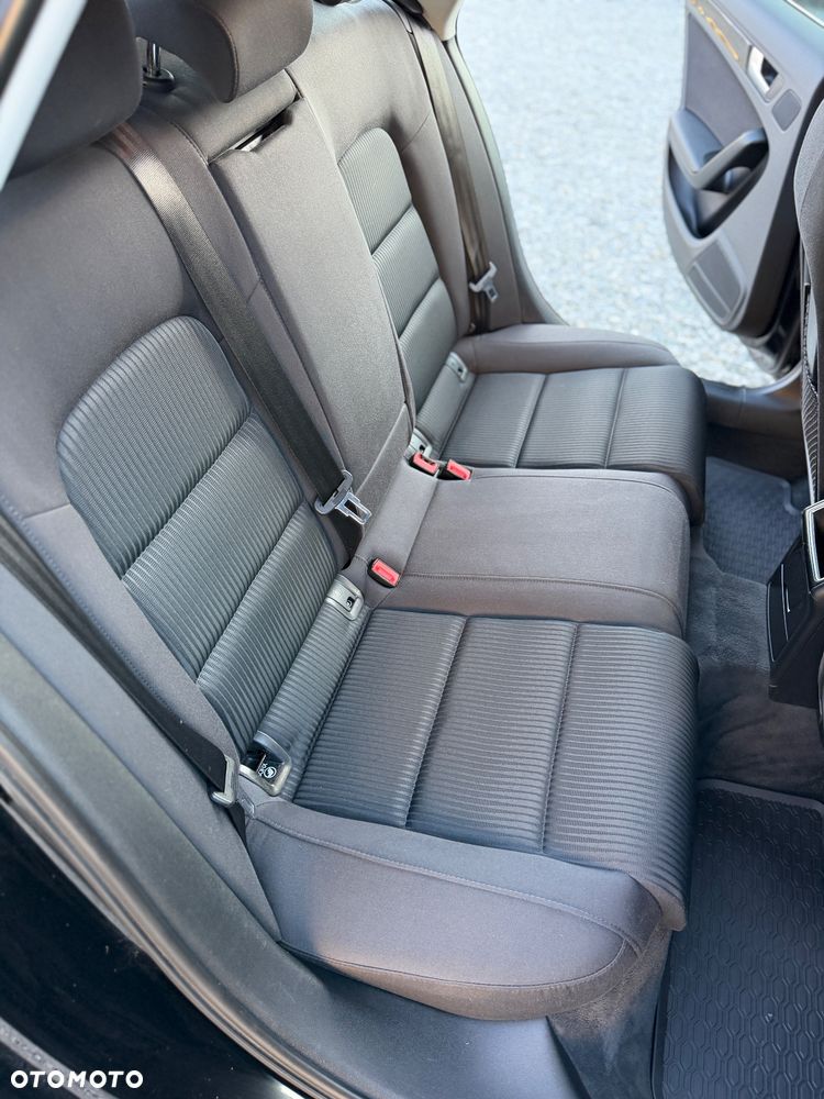 Audi A4 Avant 2.0 TDI quattro sport - 11