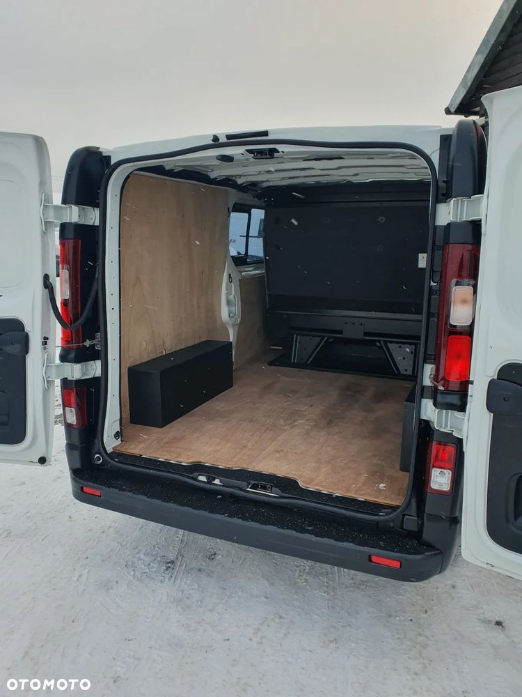 Renault TRAFIC - 7