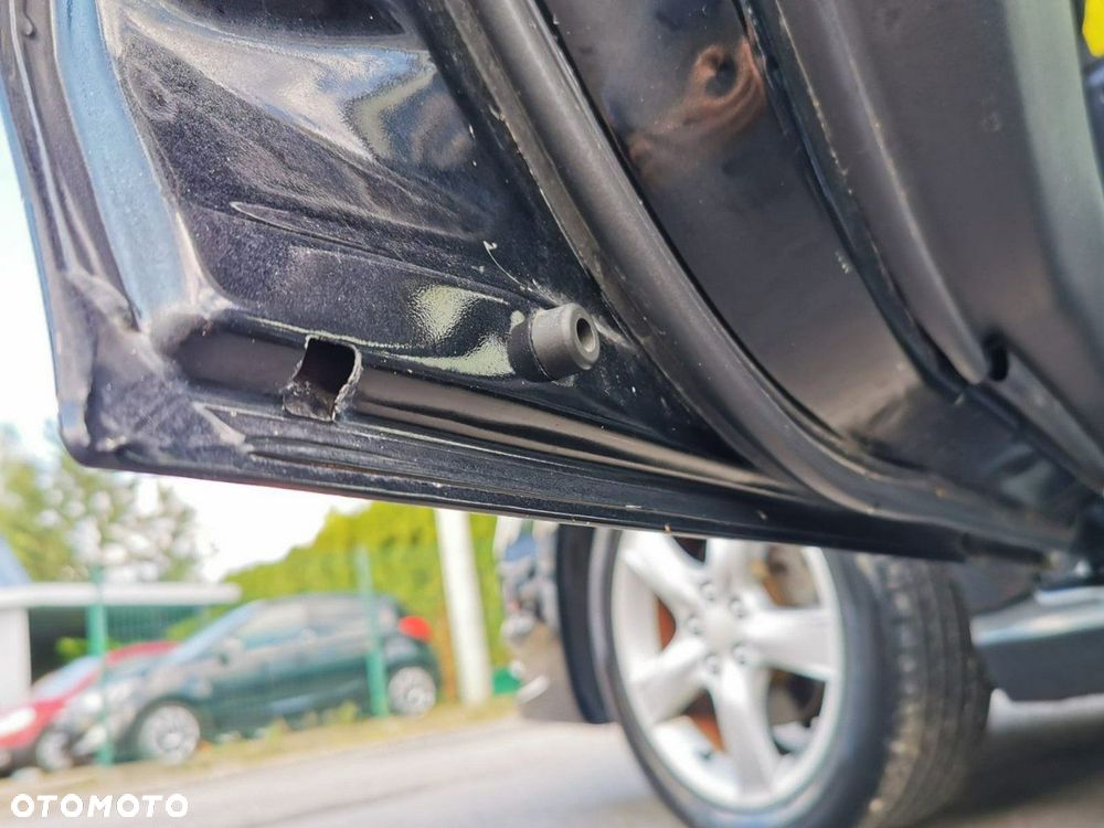 Subaru Impreza SW 2.0 RS - 22