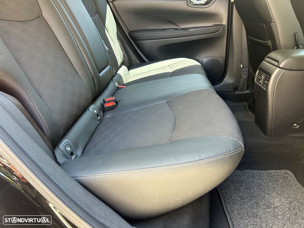 Nissan Pulsar 1.2 DIG-T Tekna - 12