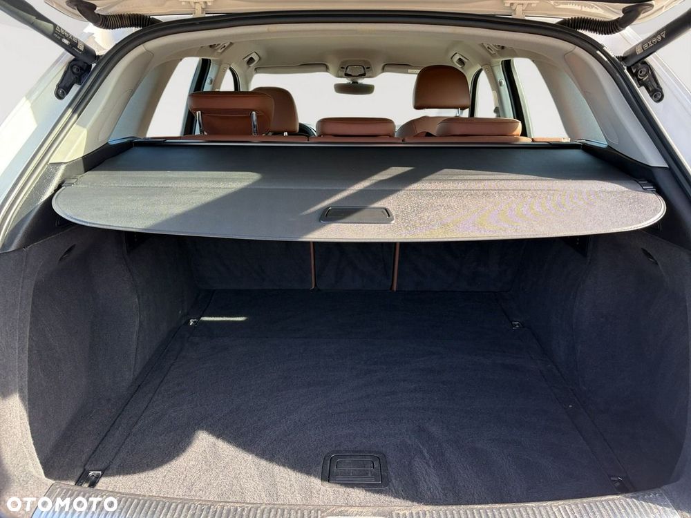 Audi Q5 35 TDI mHEV S tronic - 28