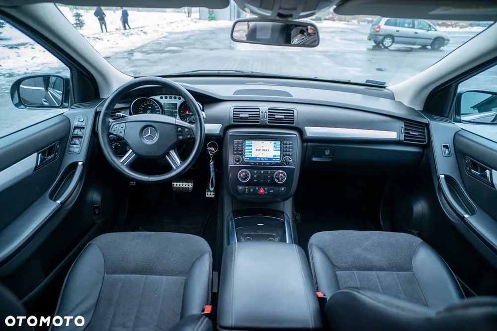 Mercedes-Benz Klasa R 320 CDI L 4-Matic - 24