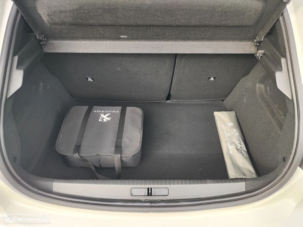 Peugeot e-208 50 kWh Active Pack - 30