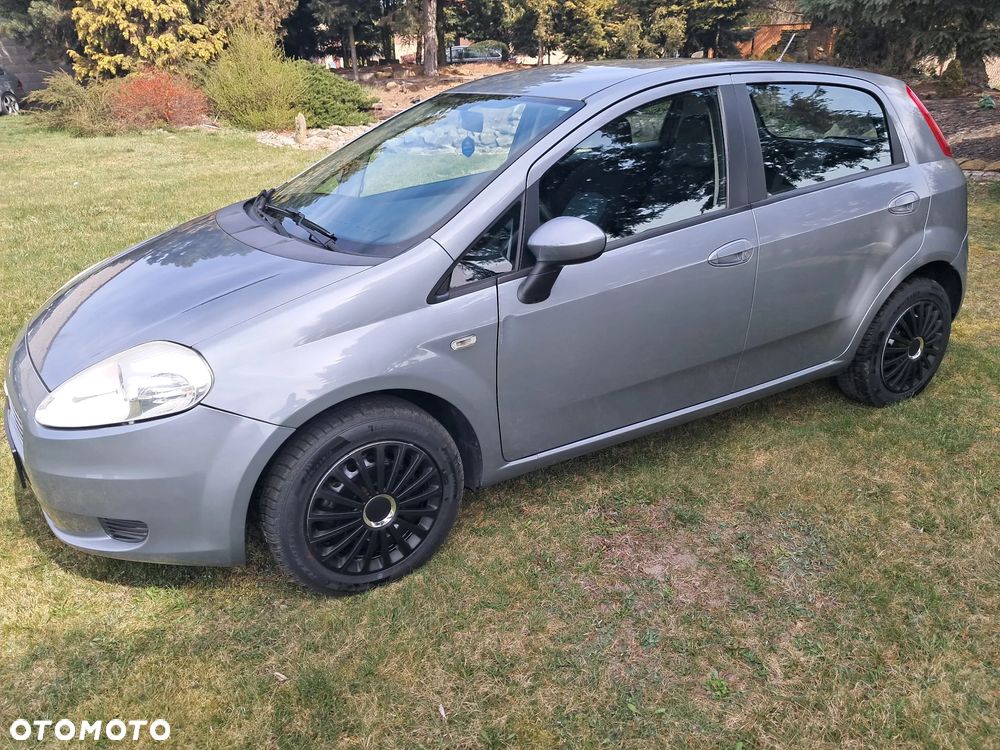 Fiat Punto 1.4 16V Dynamic - 7