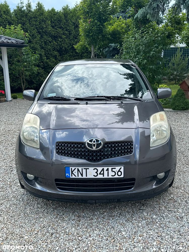 Toyota Yaris 1.4 D-4D Cool - 3