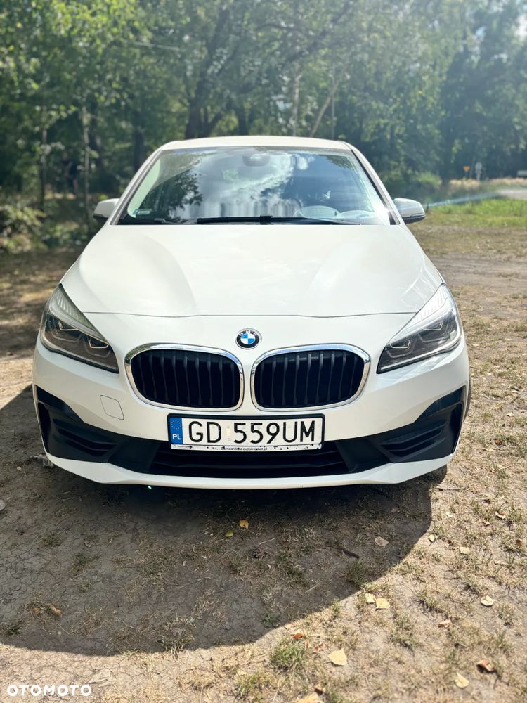 BMW Seria 2 218i - 3