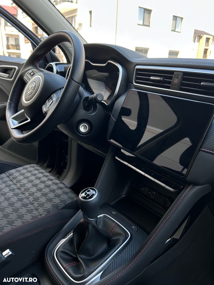 MG ZS 1.5 GSL 5MT Excite - 11